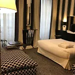 Hotel George Washington