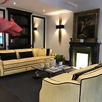 Hotel George Washington